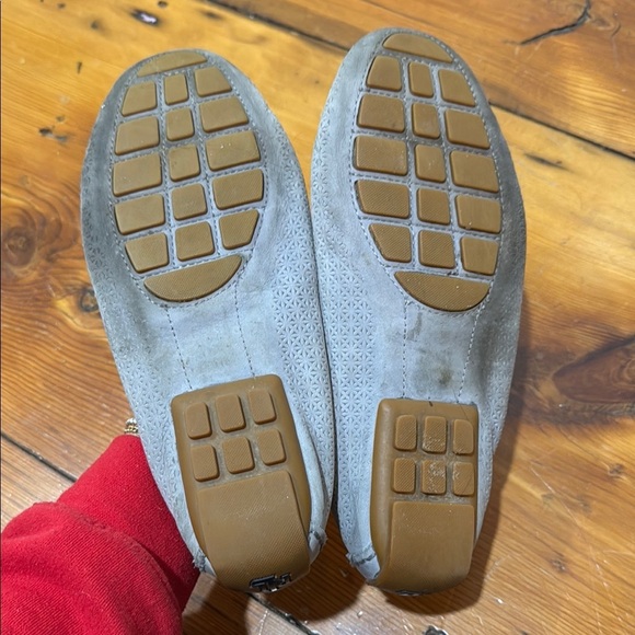 Ralph Lauren Camila Gray Loafers Slip-Ons with Soft Suede Material Size 8.5 - Picture 2 of 8